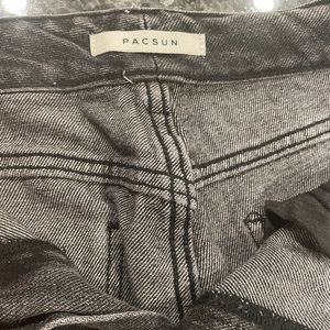 Pacsun mom jeans